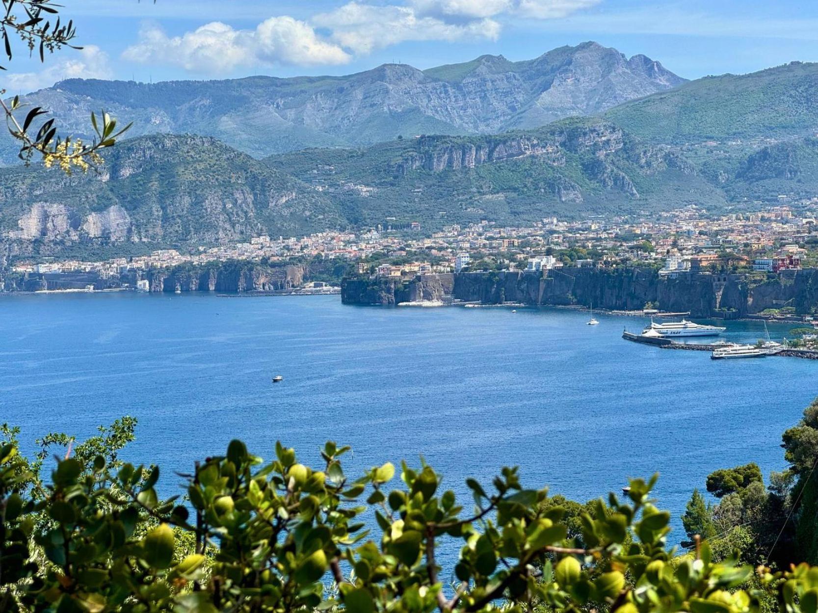Village Camping Santa Fortunata - Campogaio Sorrento Eksteriør bilde
